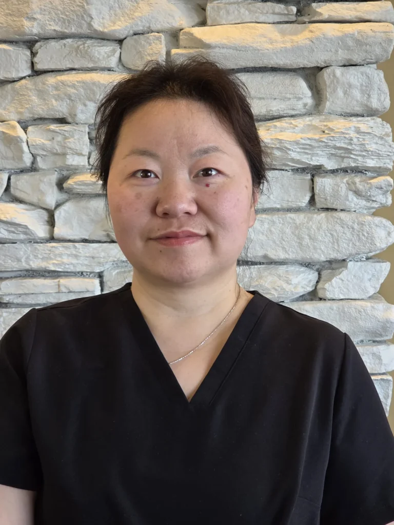 Xing (Elyn) Sun, Registered Massage Therapist